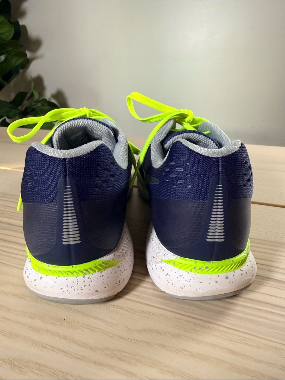 Nike Air Zoom Pegasus 33 ID Custom Blue Neon Volt Sz 9 Running Shoes - Picture 5 of 7
